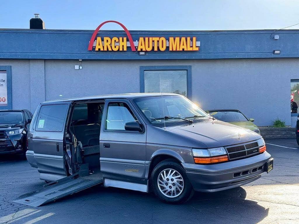 Dodge Caravan
