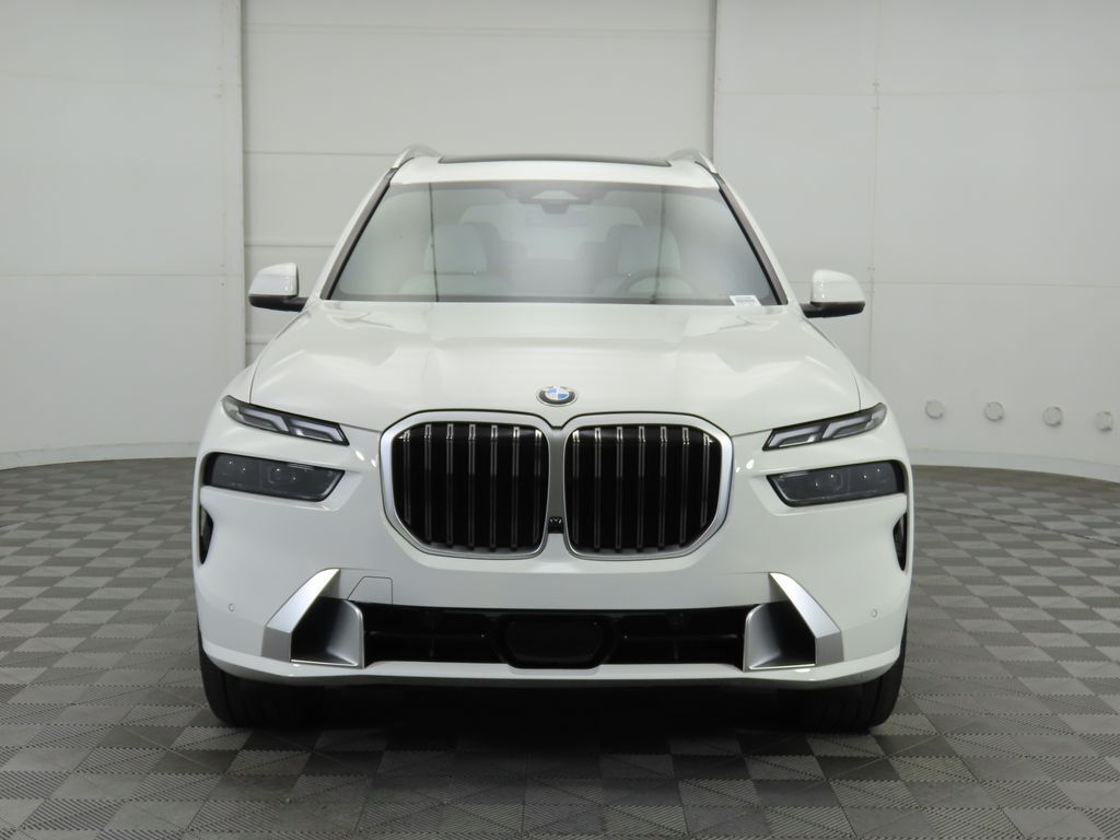 2025 BMW X7