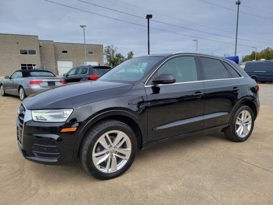 2016 Audi Q3