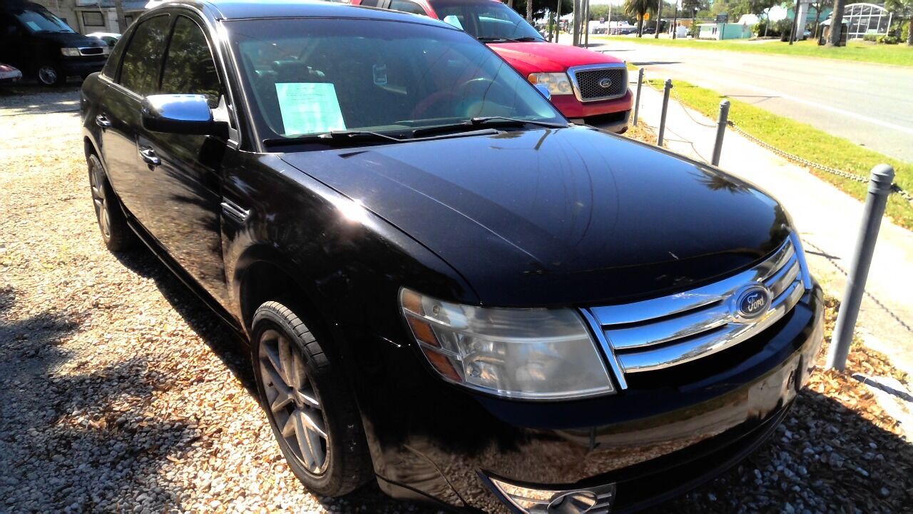 2008 FORD Taurus