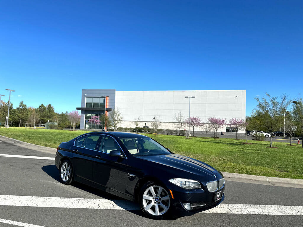 BMW 550i