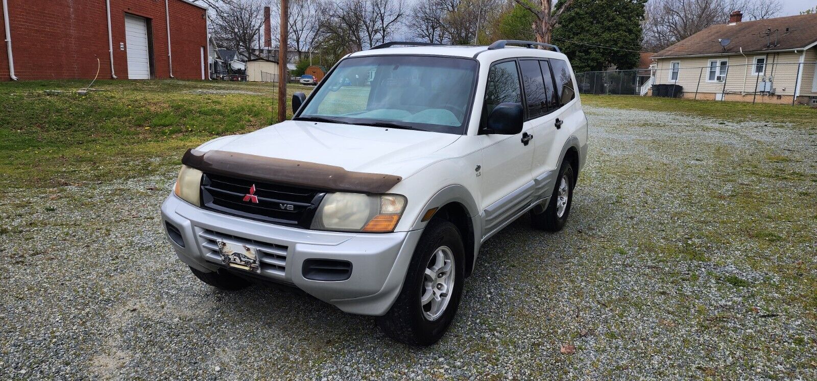 Mitsubishi Montero