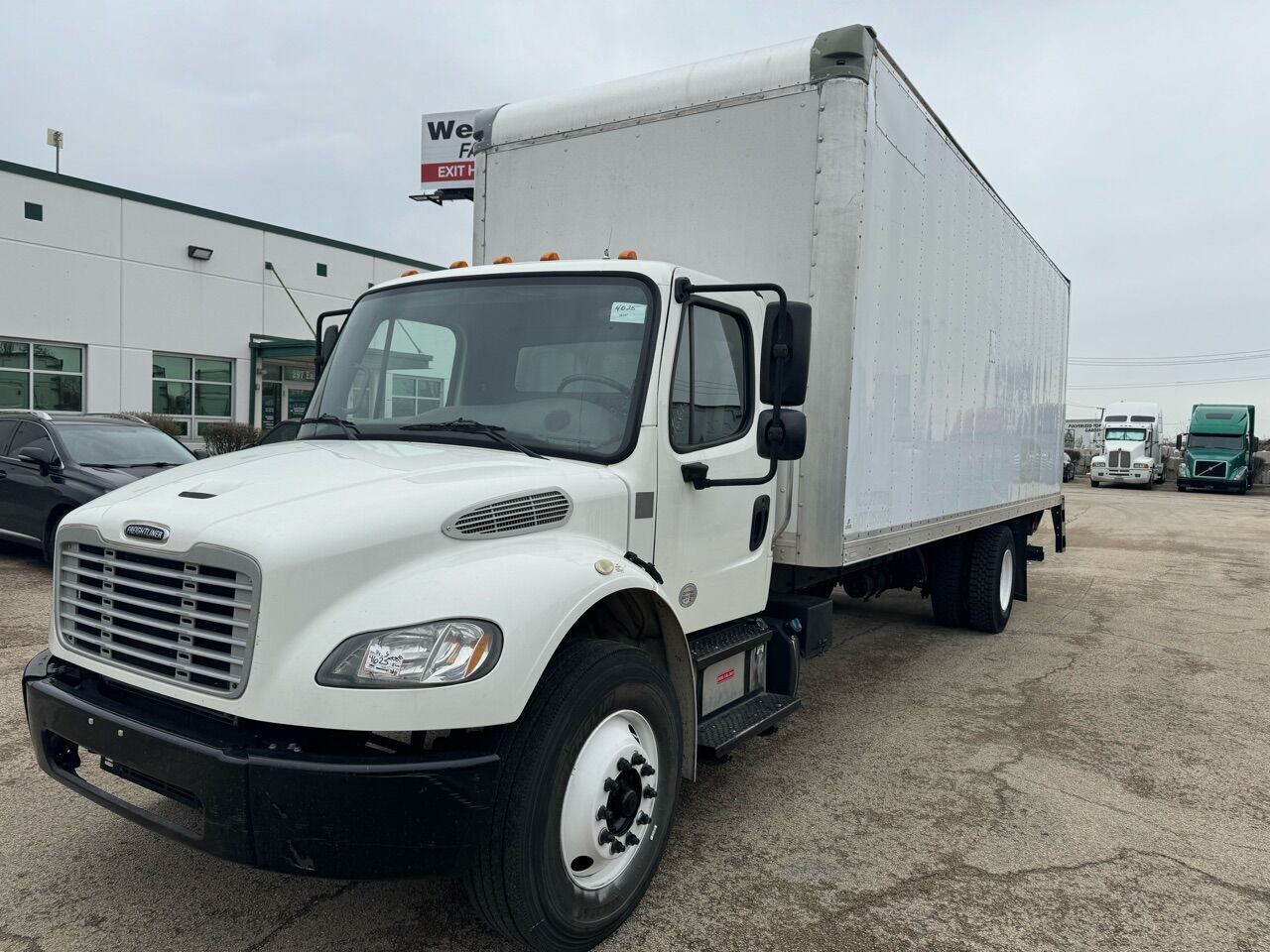 2018 FREIGHTLINER M2