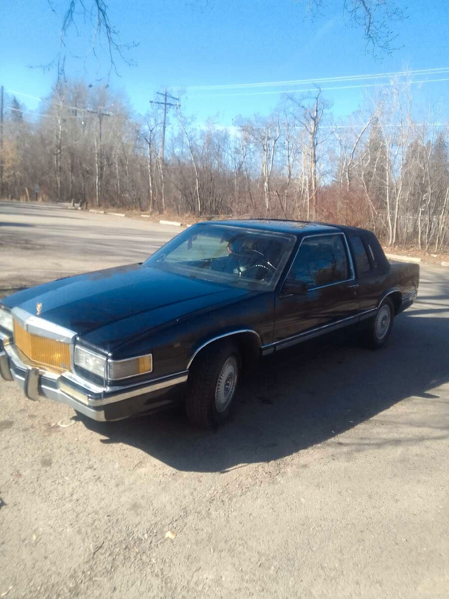 Cadillac Deville