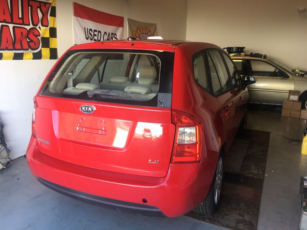 2009 KIA Rondo