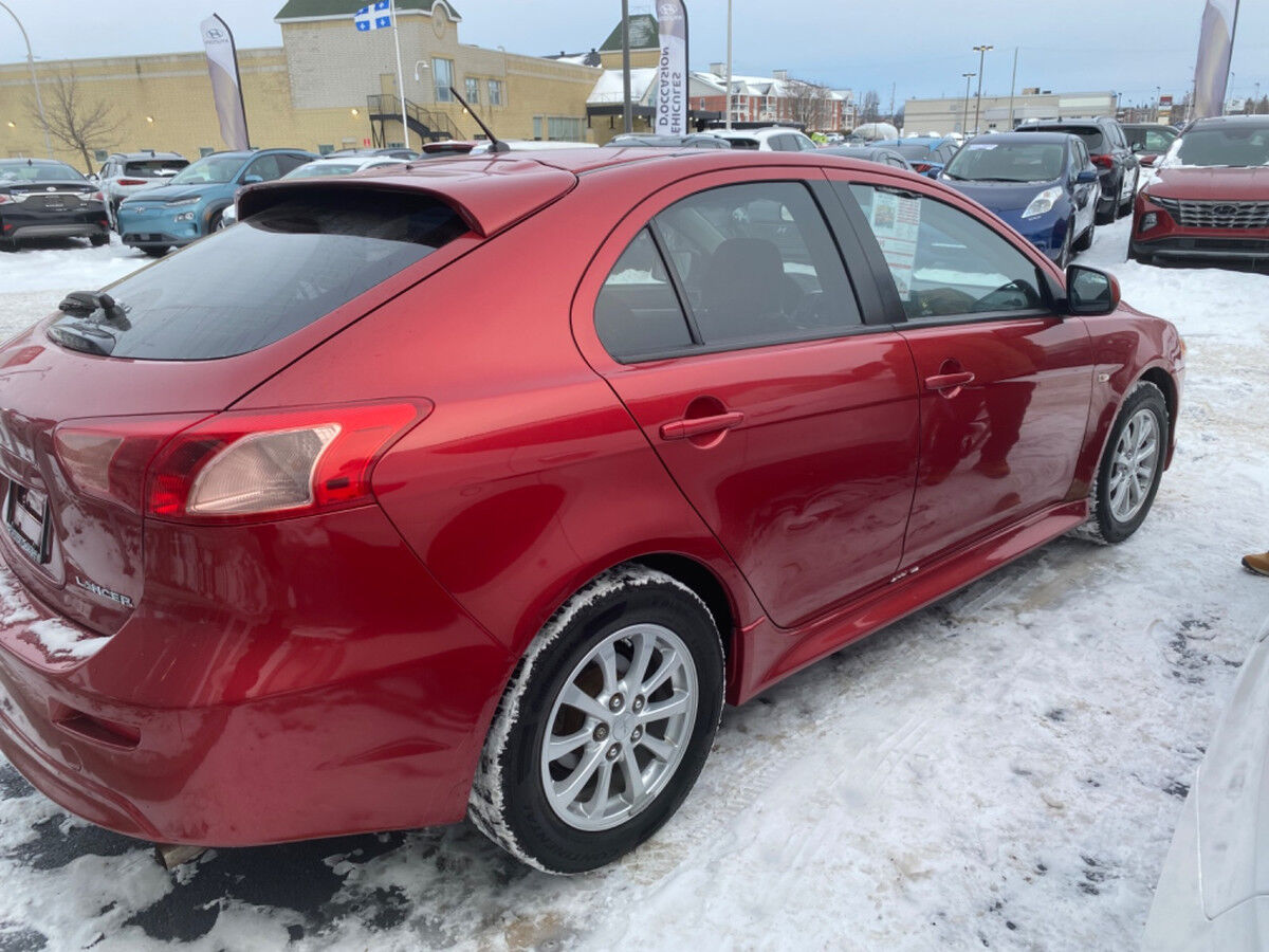 Mitsubishi Lancer SportBack