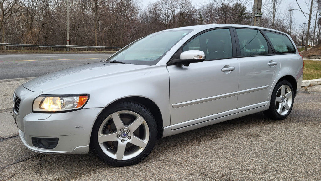 Volvo V50