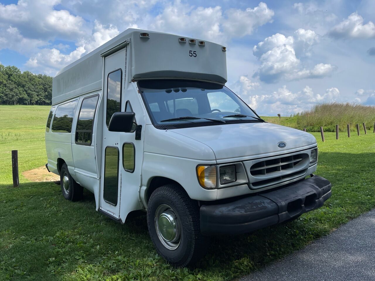 1998 FORD E-350