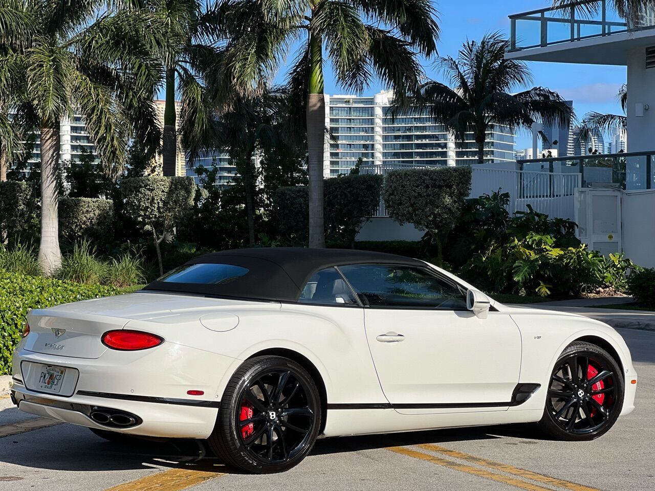 2022 BENTLEY Continental