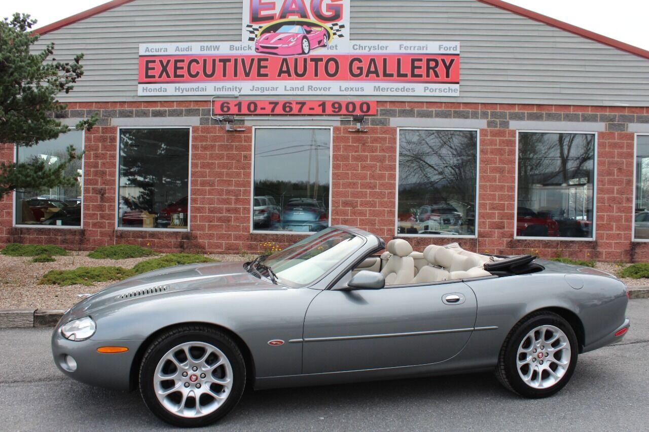 Jaguar XKR