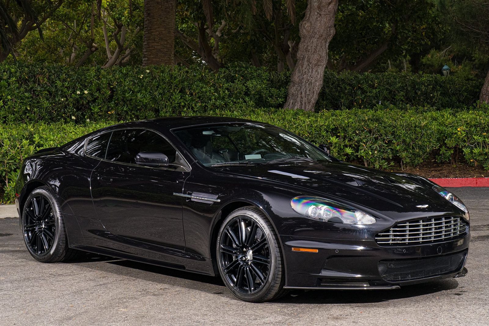 Aston Martin DBS