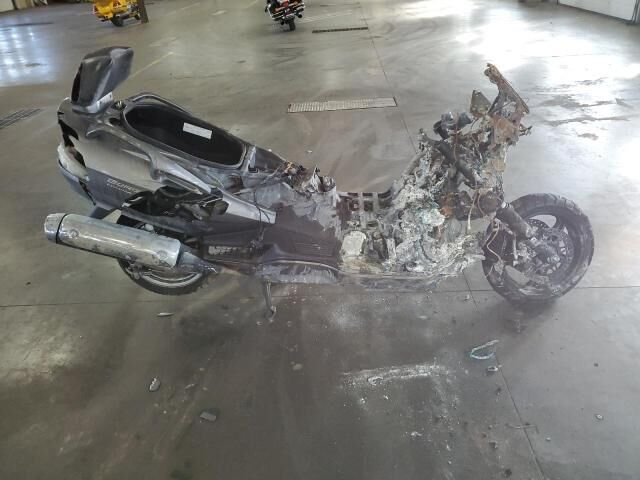 Suzuki AN650AL