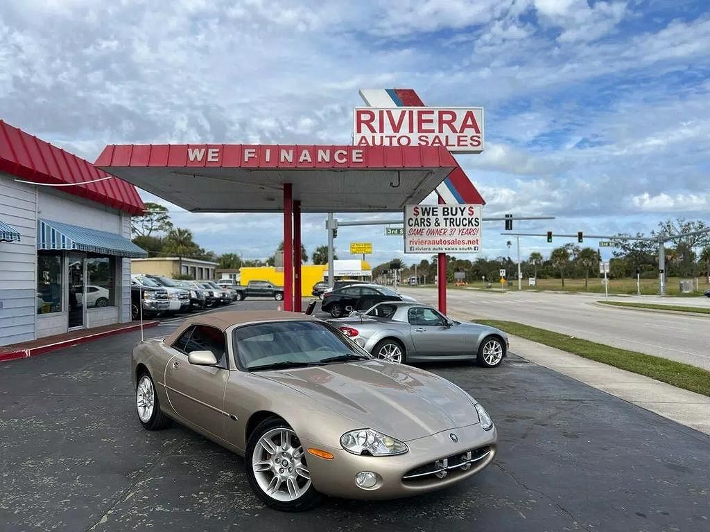 Jaguar XK