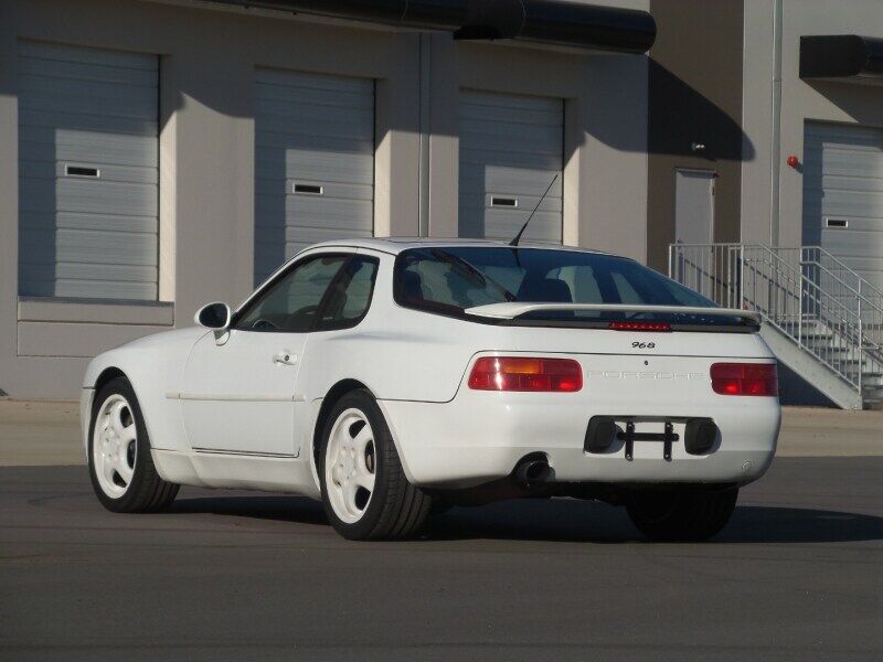 Porsche 968