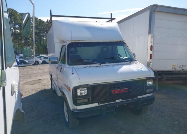 GMC Cutaway Van