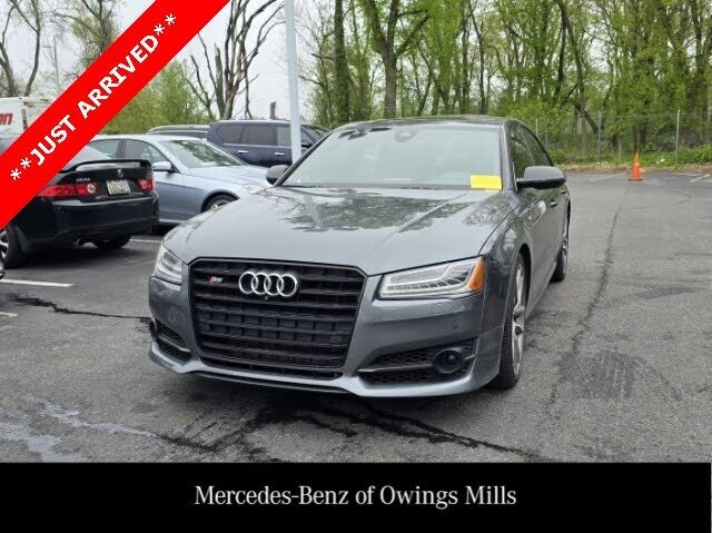 Audi S8