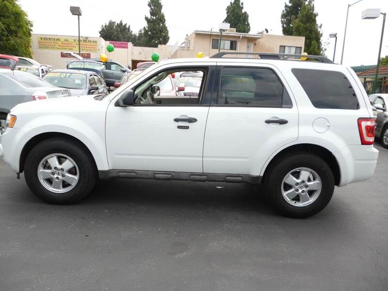 2009 FORD Escape