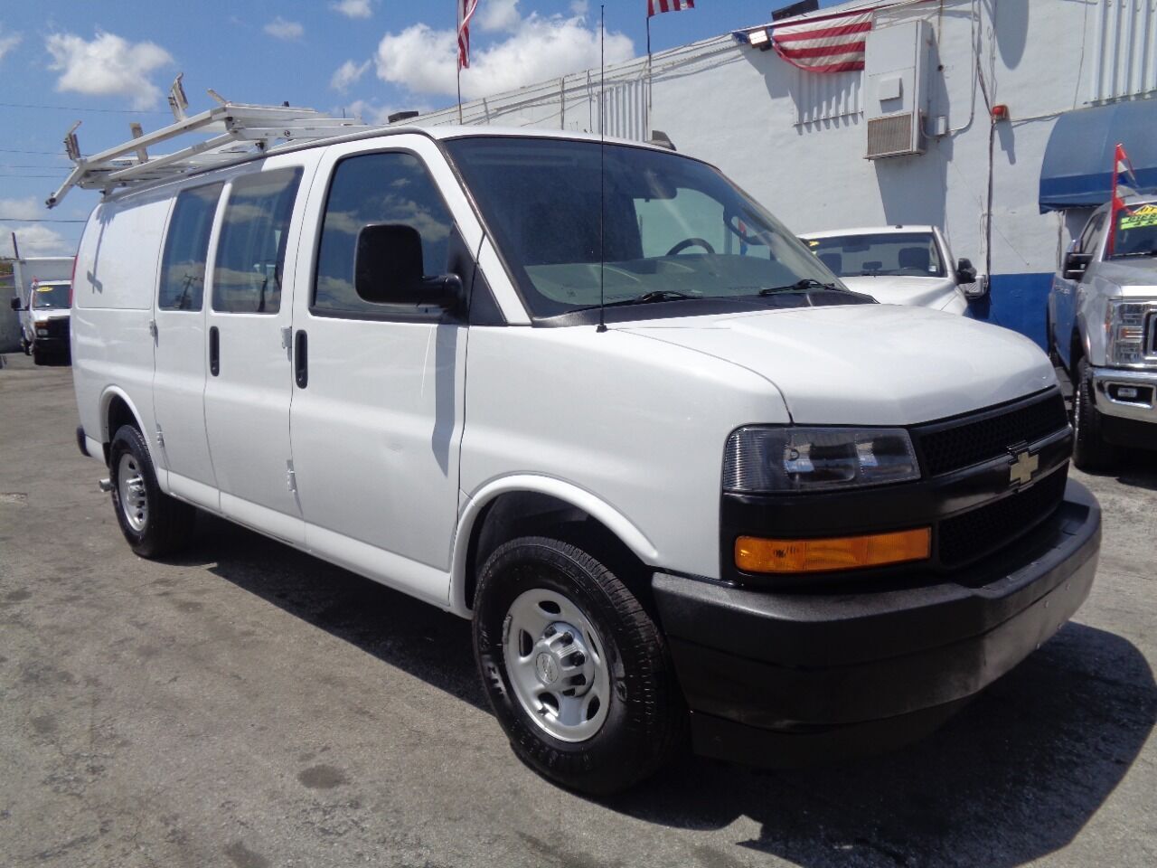 2018 CHEVROLET Express
