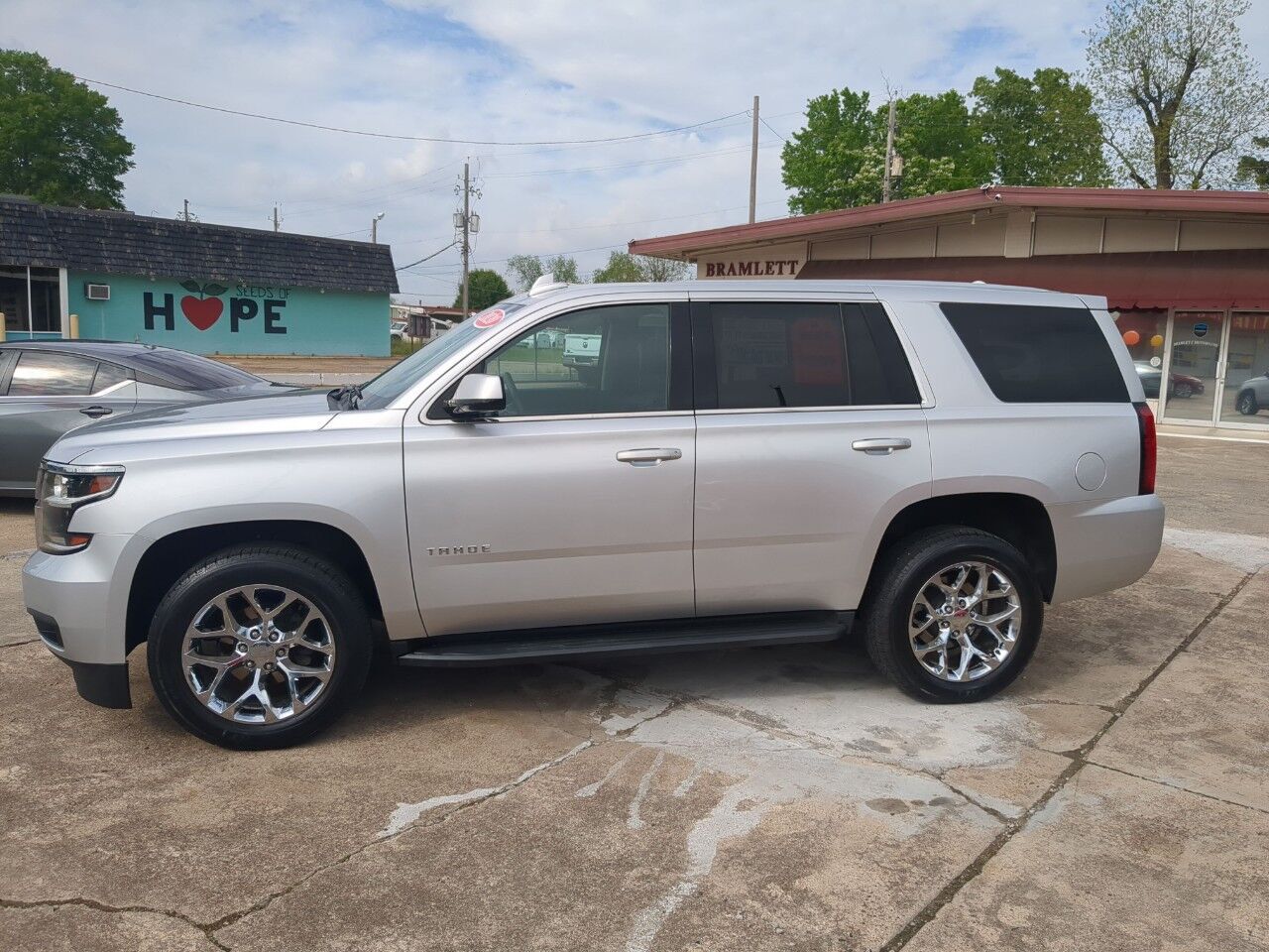 2020 CHEVROLET Tahoe