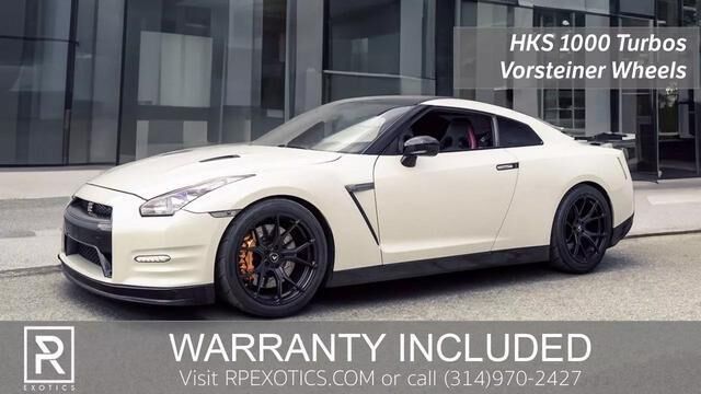 Nissan GT-R