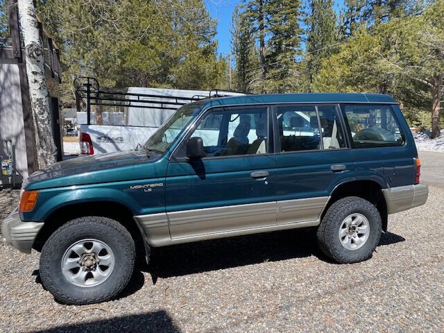 Mitsubishi Montero