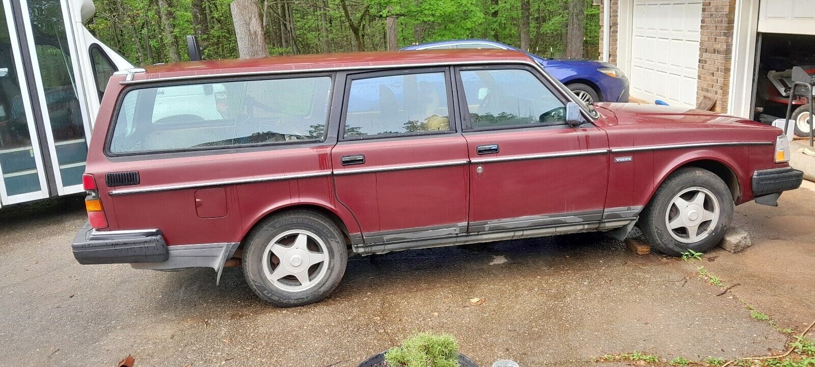 Volvo 240 Series