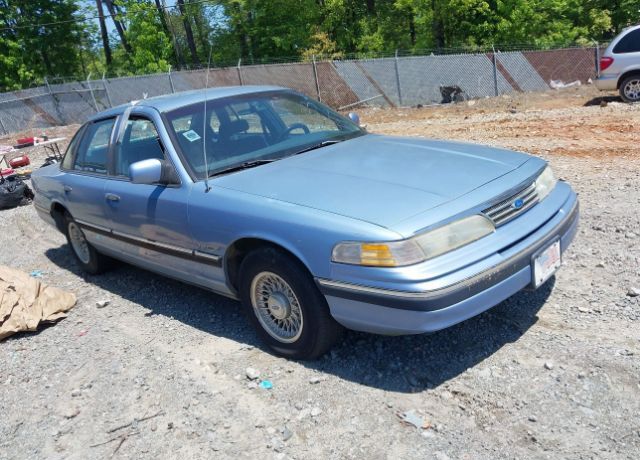 Ford Crown Victoria