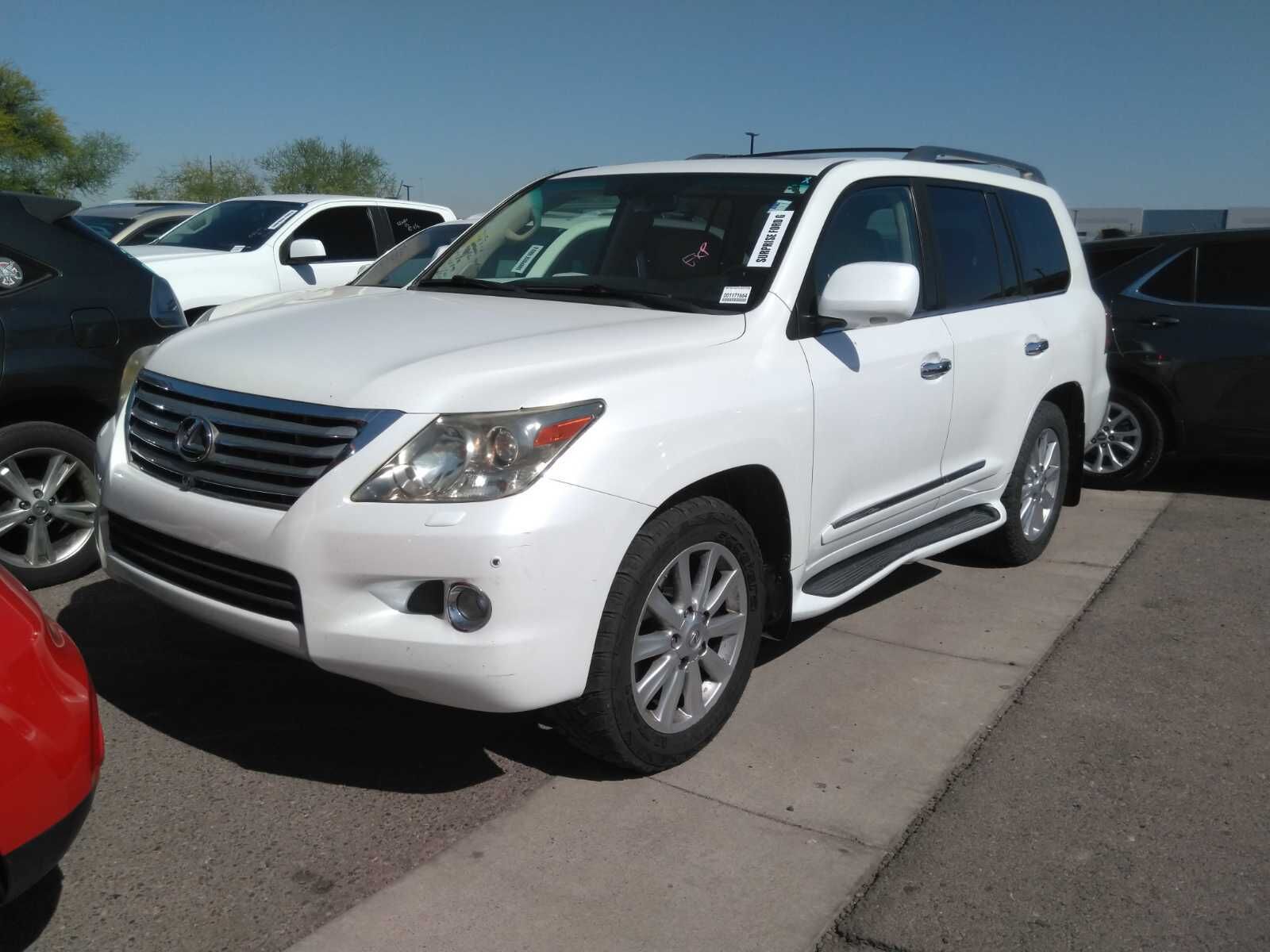 Lexus LX