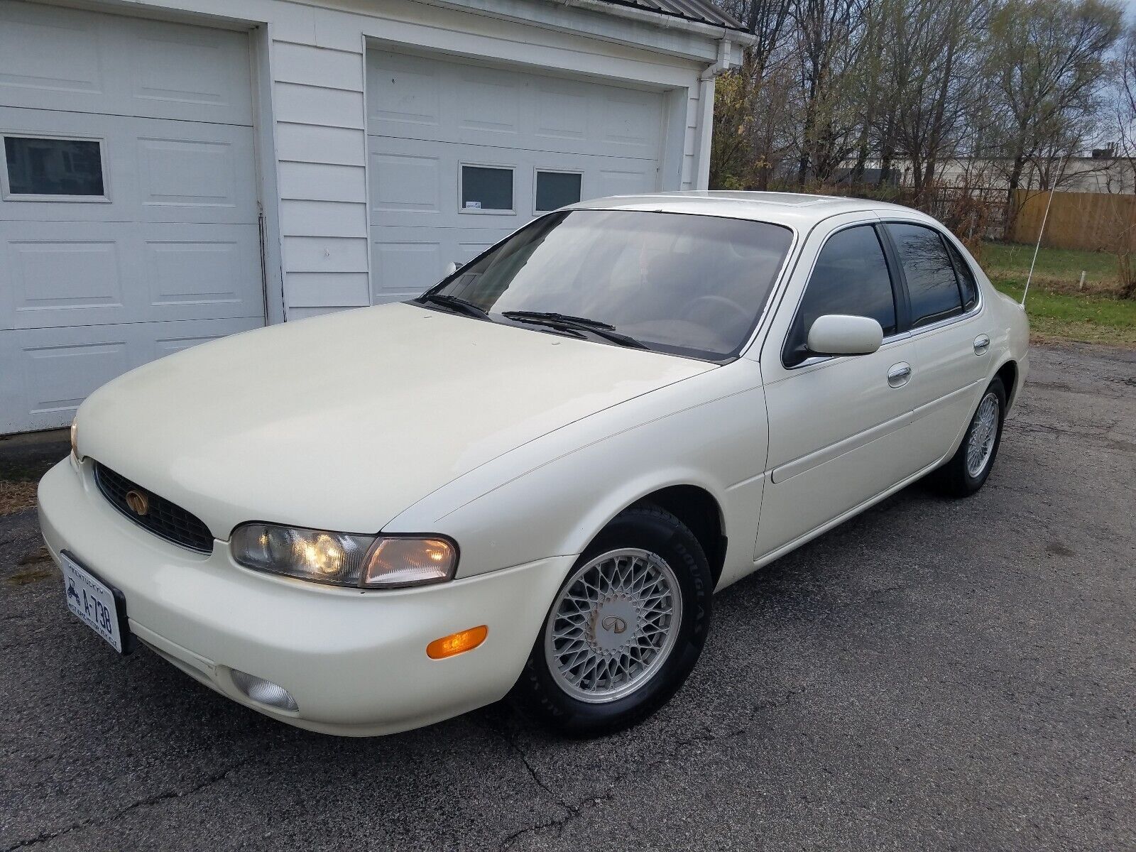 Infiniti J30