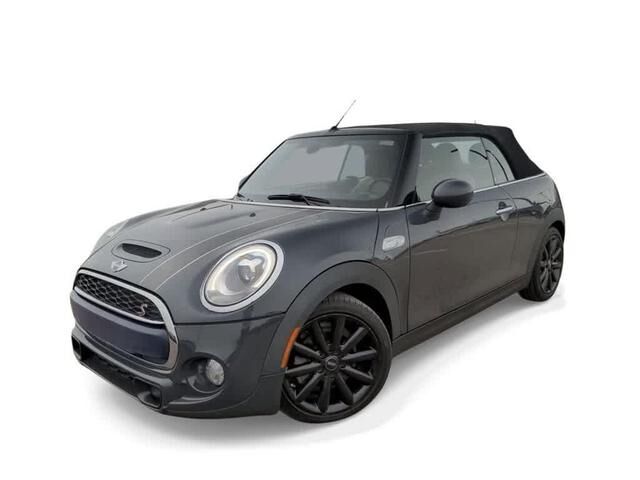 MINI Cooper Convertible