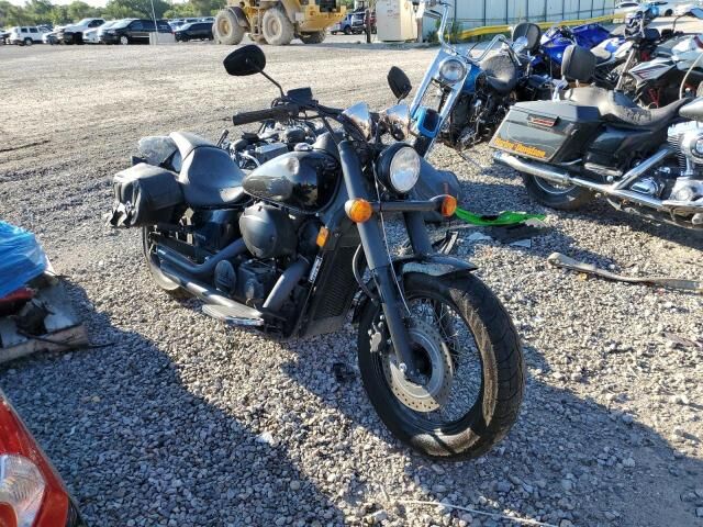 Honda VT750 (Shadow Phantom)