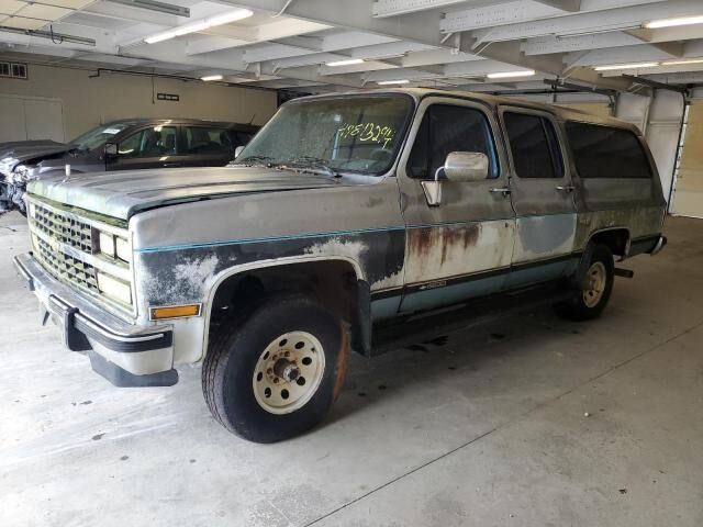 Chevrolet Suburban