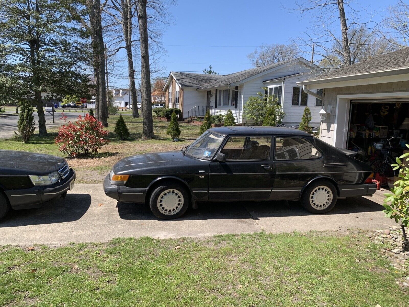 Saab 900