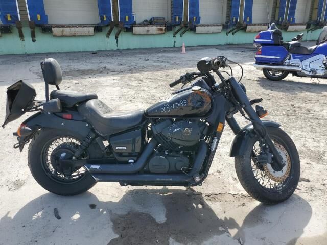 Honda VT750 (Shadow Phantom)