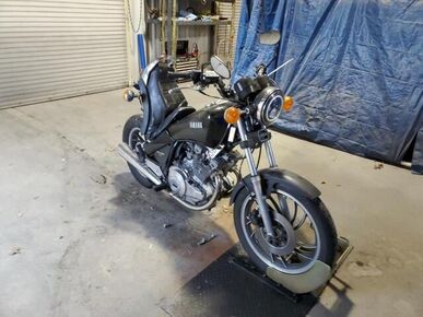 1982 YAMAHA XS400 - VIN Decoder