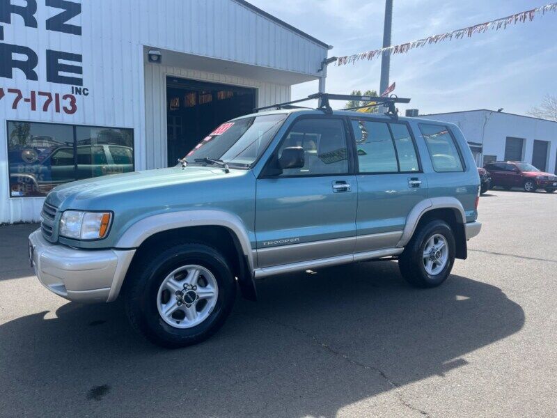 Isuzu Trooper