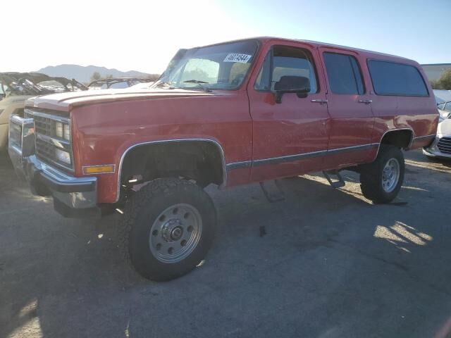Chevrolet Suburban