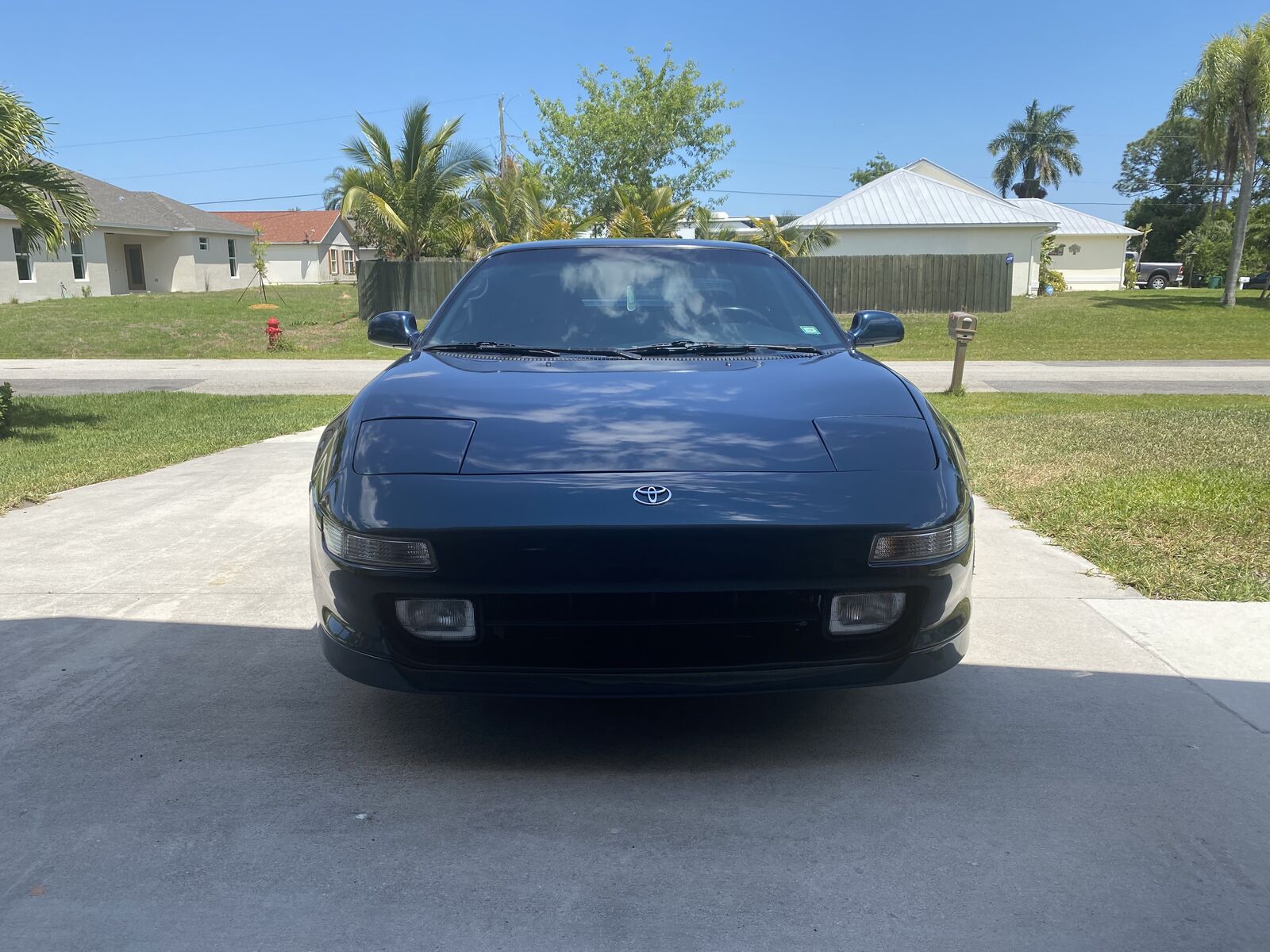 Toyota MR2