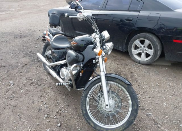 Honda VT600CD (SHADOW VLX DELUXE)