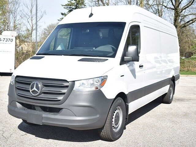 2024 MERCEDES-BENZ eSprinter
