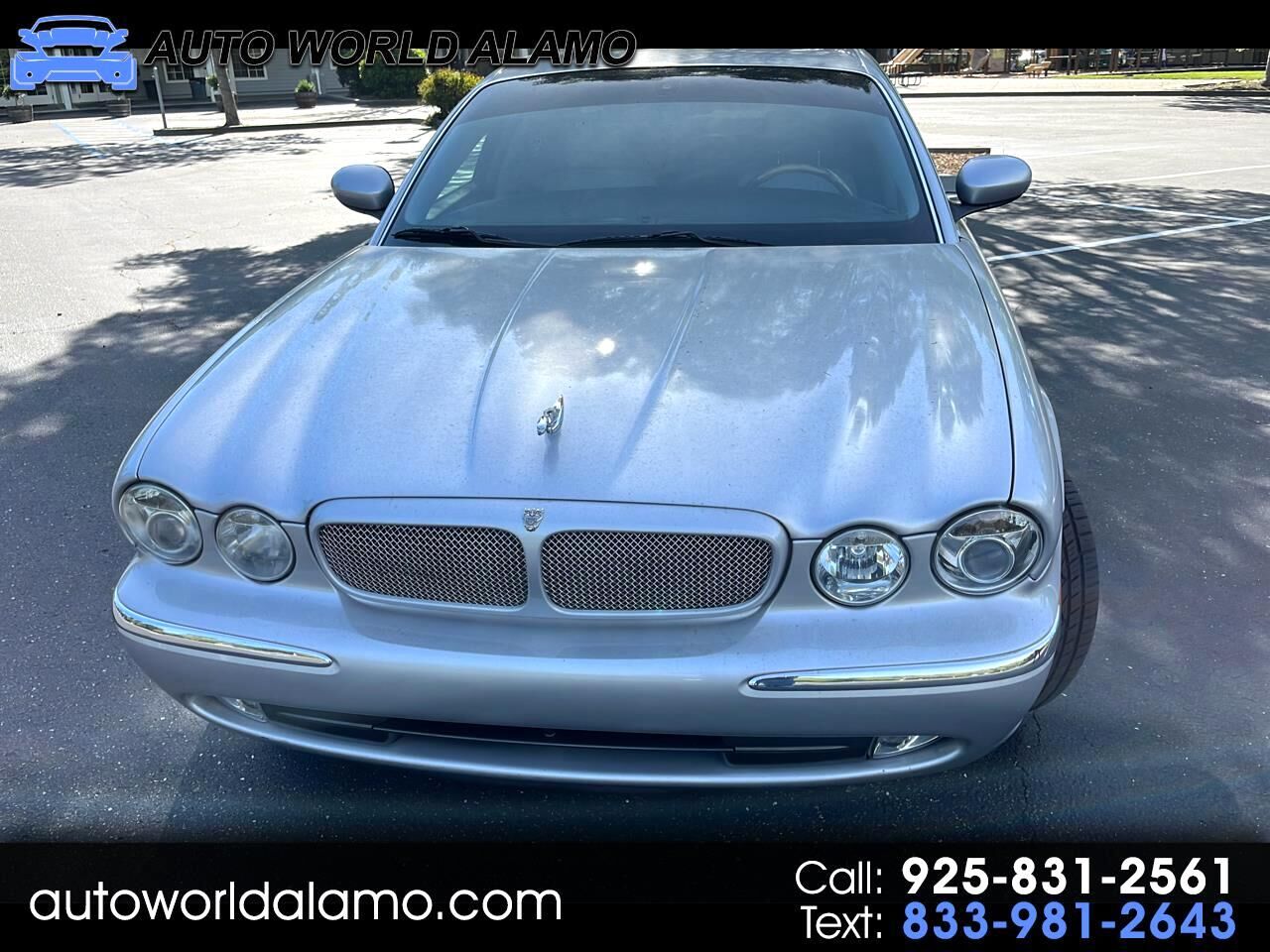 Jaguar XJR