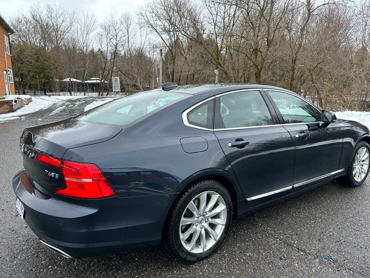 Volvo S90