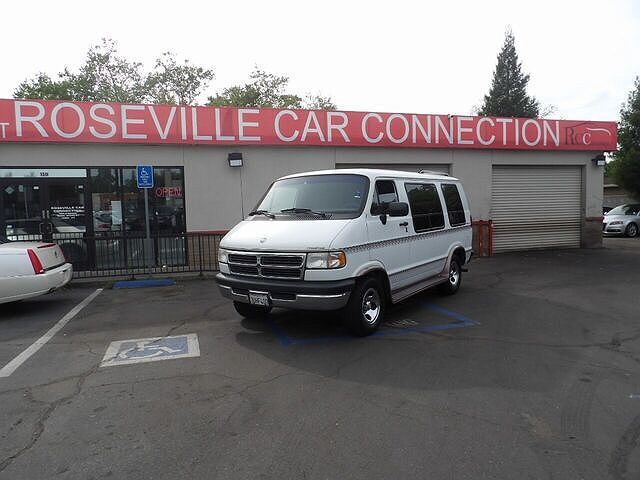 Dodge Ram Van