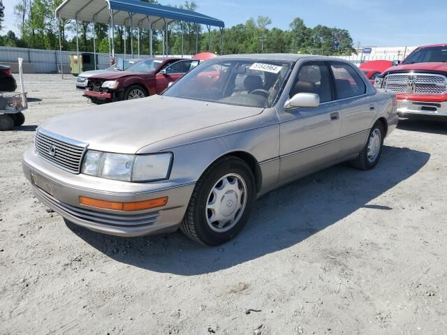 Lexus LS