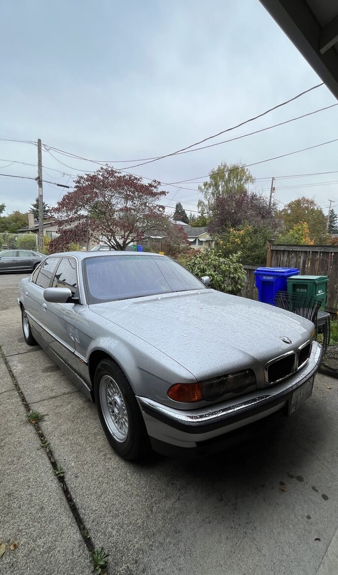 BMW 740Li
