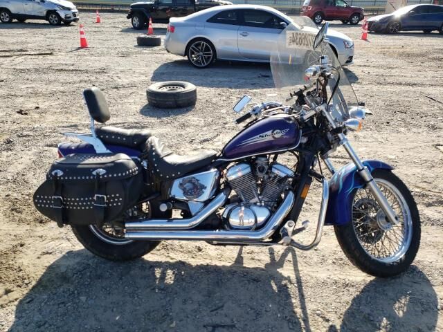 Honda VT600CD (SHADOW VLX DELUXE)