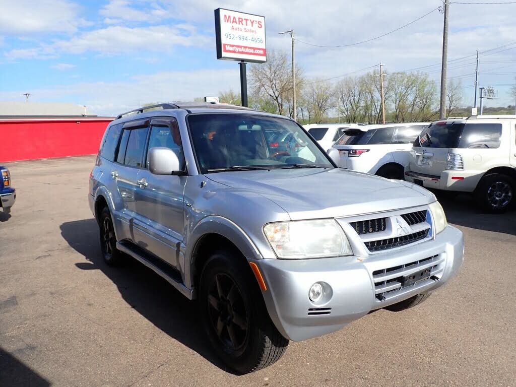 Mitsubishi Montero