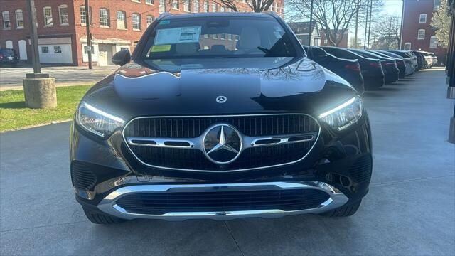 2024 Mercedes-Benz GLC-Class