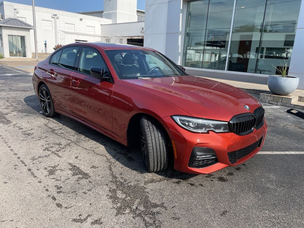2021 BMW 330i