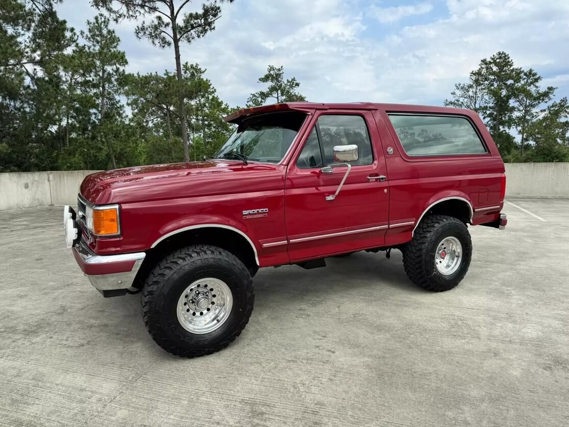Ford Bronco